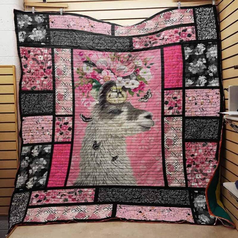 Llama Quilt Blanket, Cozy Home Quilt