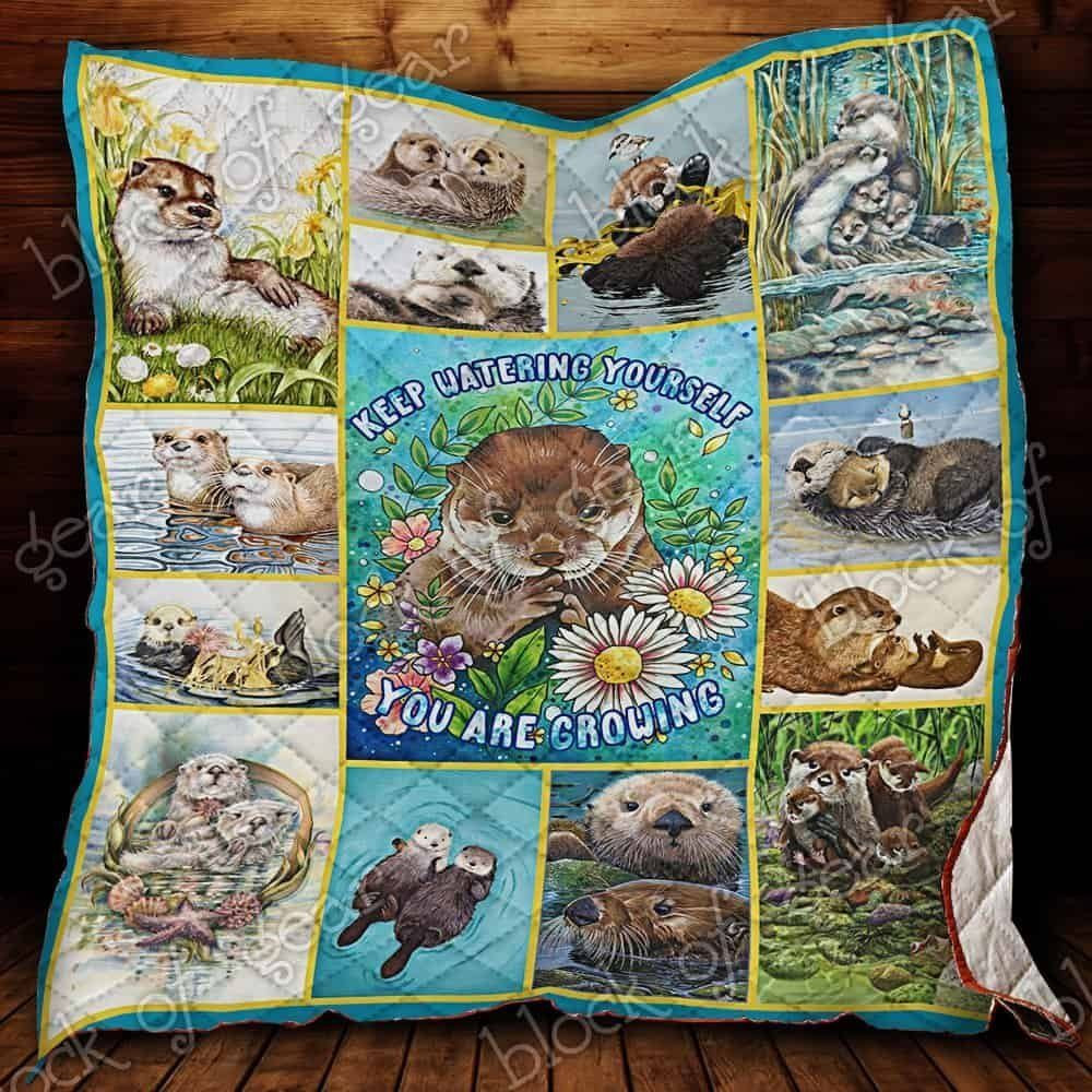 Otter Quilt Blanket, Cozy Home Quilt