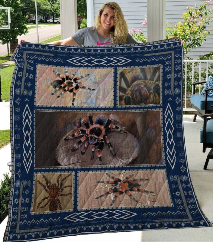 Tarantula Quilt Blanket, Cozy Home Quilt